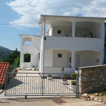 Ruza Apartmani Draga Bašćanska Exterior foto