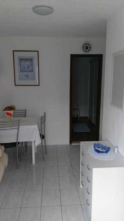 Ruza Apartmani Draga Bašćanska Exterior foto