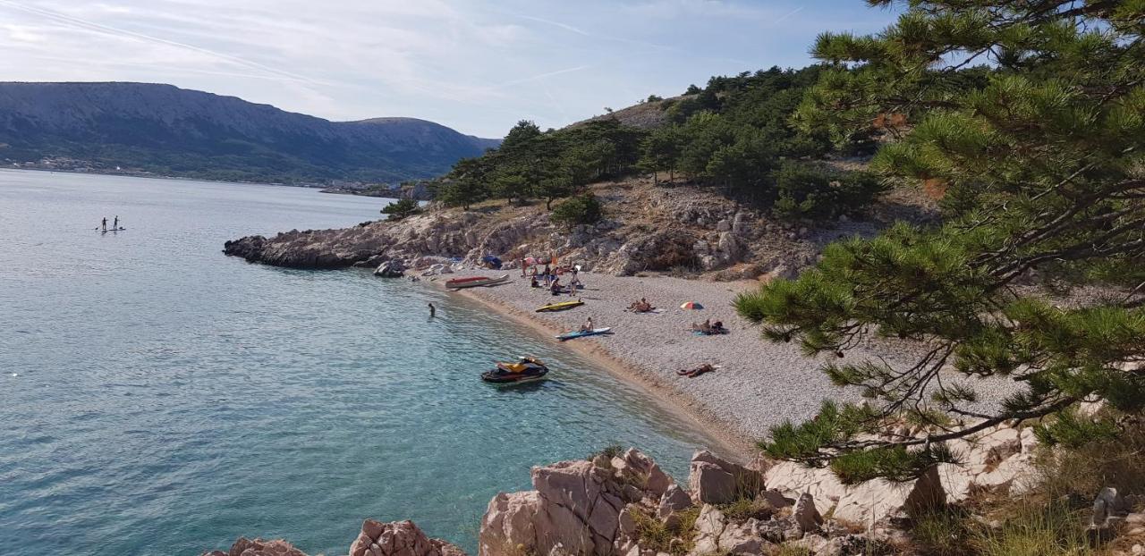 Ruza Apartmani Draga Bašćanska Exterior foto